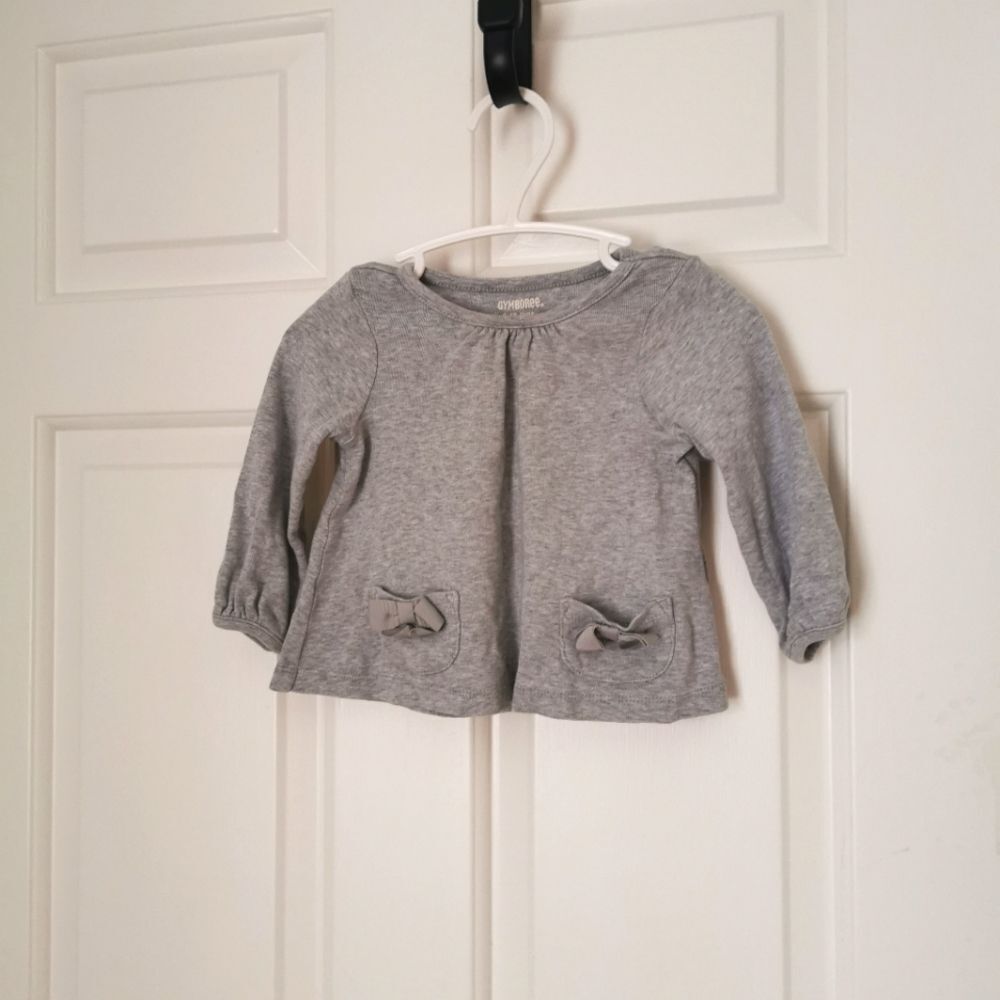 5/$10 Gymboree long sleeve t-shirt size 6-12 m